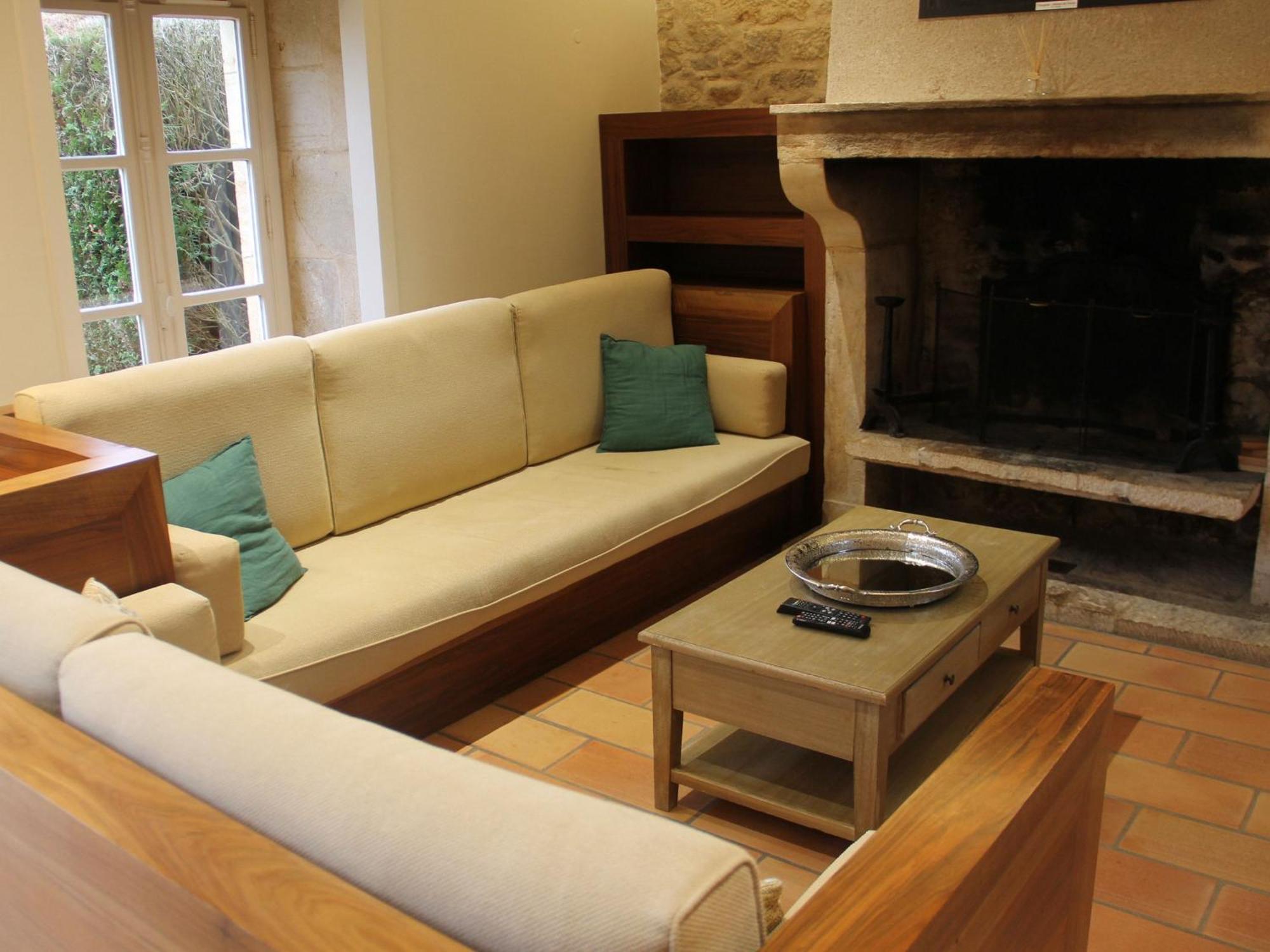 Gite Haut De Gamme Pres De L'Abbaye De Noirlac - Sejour Tout Confort Avec Jardin Et Terrasses - Fr-1-586-13 Bruere-Allichamps Εξωτερικό φωτογραφία